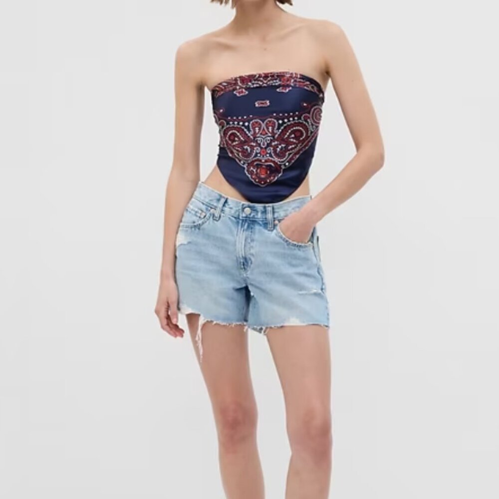 Low Rise Stride Denim Shorts in washwell light indigo NWT multiple sizes y2k